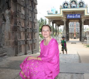 Liesbeth Pankaja Bennink, Bharata Natyam dancer and historian.